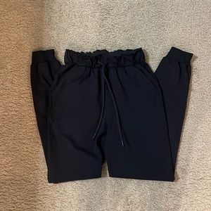 Lululemon Stretch High Rise Jogger black